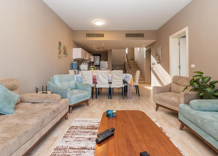 4 Bdr With Private Heated Pool In Sabina Villa *