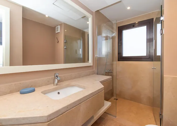 Villa 4 Bdr With Private Heated Pool In Sabina Hurgada