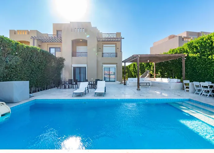 4 Bdr With Private Heated Pool In Sabina * Hurgada